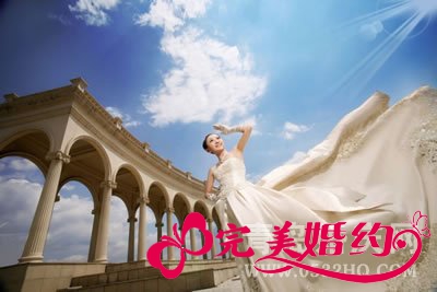 婚纱摄影之拍出建筑物的特有魅力