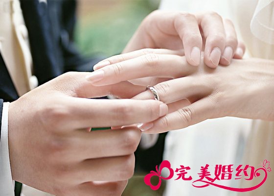 婚礼上如何交换钻戒最有创意？